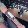 Anwendungsbeispiel: TattooMed Studio Pro Tape und Absorber Pad